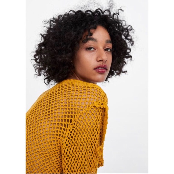 NWT! Ruffled Crocheted Sweater - Size Small - Picture 4 of 4